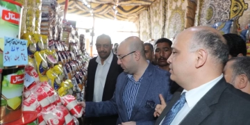 محافظ بني سويف يتابع مبادرة "سوق اليوم الواحد" باهناسيا لتوفير السلع بأسعار مُخفضة لتخفيف الأعباء عن المواطنين 1 - جريدة المساء