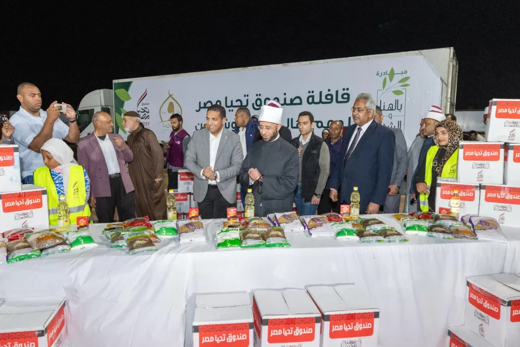 وزير الأوقاف يشارك فى توزيع مساعدات تحيا مصر في حلايب وشلاتين  21 - جريدة المساء