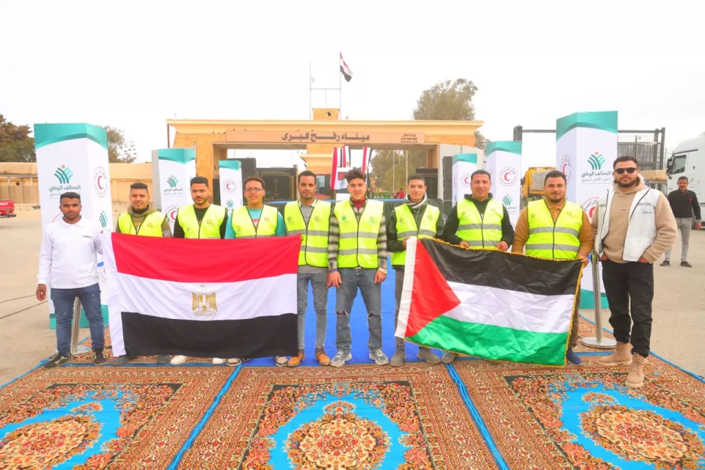 وصول شاحنات مساعدات صناع الخير إلي معبر رفح استعدادا لدخولها قطاع غزة  23 - جريدة المساء