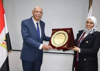 من المختبر إلى المصنع..جامعة المنوفية تنظم ورشة عمل لربط مخرجات البحث العلمى بالصناعة لتحقيق التنمية المستدامة .. بمدينة السادات 24 - جريدة المساء