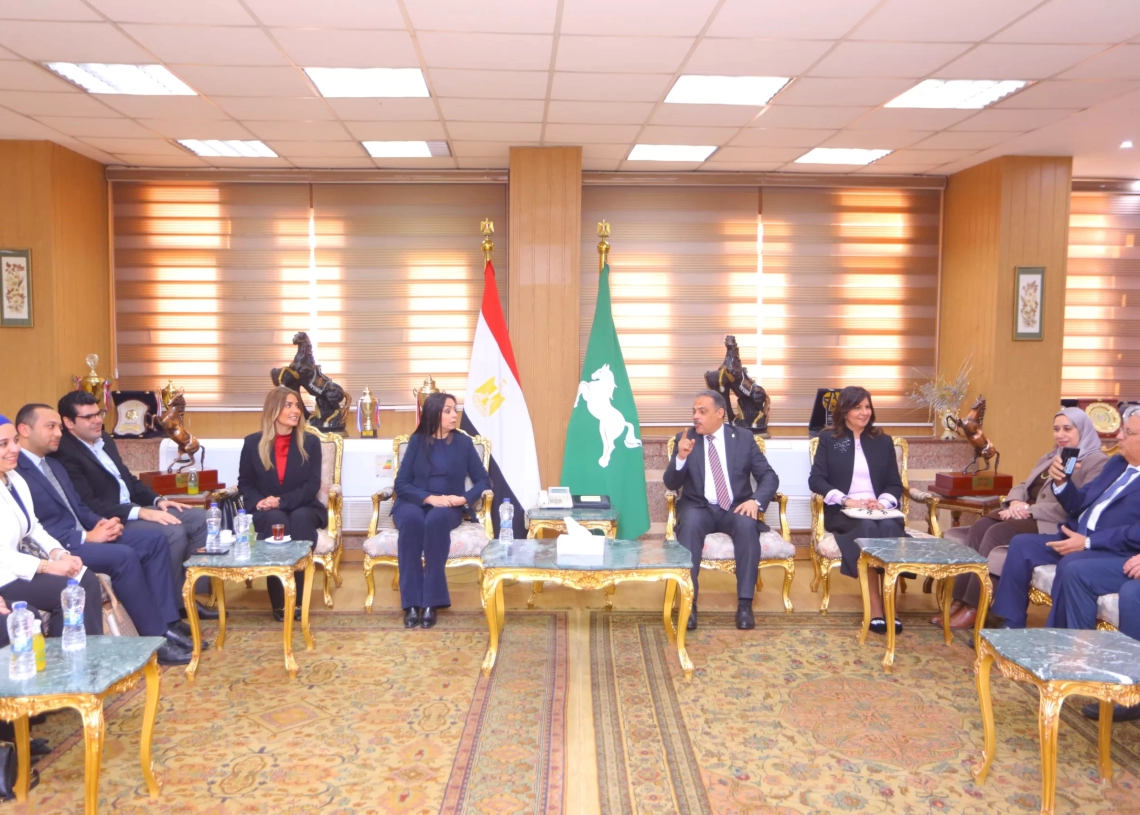 وزيرة التضامن الاجتماعي تستهل زيارتها لمحافظة الشرقية بلقاء المحافظ بديوان عام المحافظة 20 - جريدة المساء وزيرة التضامن الاجتماعي تستهل زيارتها لمحافظة الشرقية بلقاء المحافظ بديوان عام المحافظة 19 - جريدة المساء