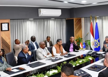 محاور عديدة فى اللقاء الدورى لمحافظ أسوان مع وسائل الإعلام المختلفة 33 - جريدة المساء