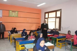 تكريم المُلتزم واستبدال المُتخاذل || وكيل وزارة التعليم بالجيزة يحيل مديرة مدرسة للتحقيق ويستبعد آخر.. بسبب الامتحانات 26 - جريدة المساء