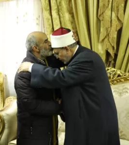 رئيس جامعة الأزهر يزور الدكتور خالد الدرندلي رئيس جامعة الزقازيق ويشيد بالتعاون المشترك 83 - جريدة المساء