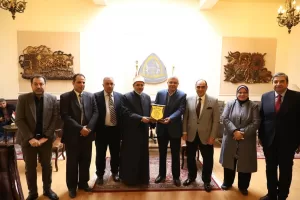 رئيس جامعة الأزهر يزور الدكتور خالد الدرندلي رئيس جامعة الزقازيق ويشيد بالتعاون المشترك 81 - جريدة المساء