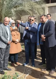محافظ الشرقية يُفاجئ العاملين بالإدارتين البيطرية والزراعية بأبو حماد.. ويقرررفع كفاءة منحل العسل 21 - جريدة المساء