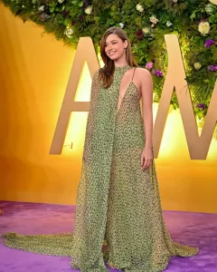 ٧ نجوم أتراك حضروا ال JoyAwards... تعرف عليهم!! 25 - جريدة المساء