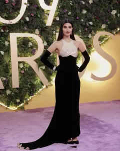 ٧ نجوم أتراك حضروا ال JoyAwards... تعرف عليهم!! 19 - جريدة المساء