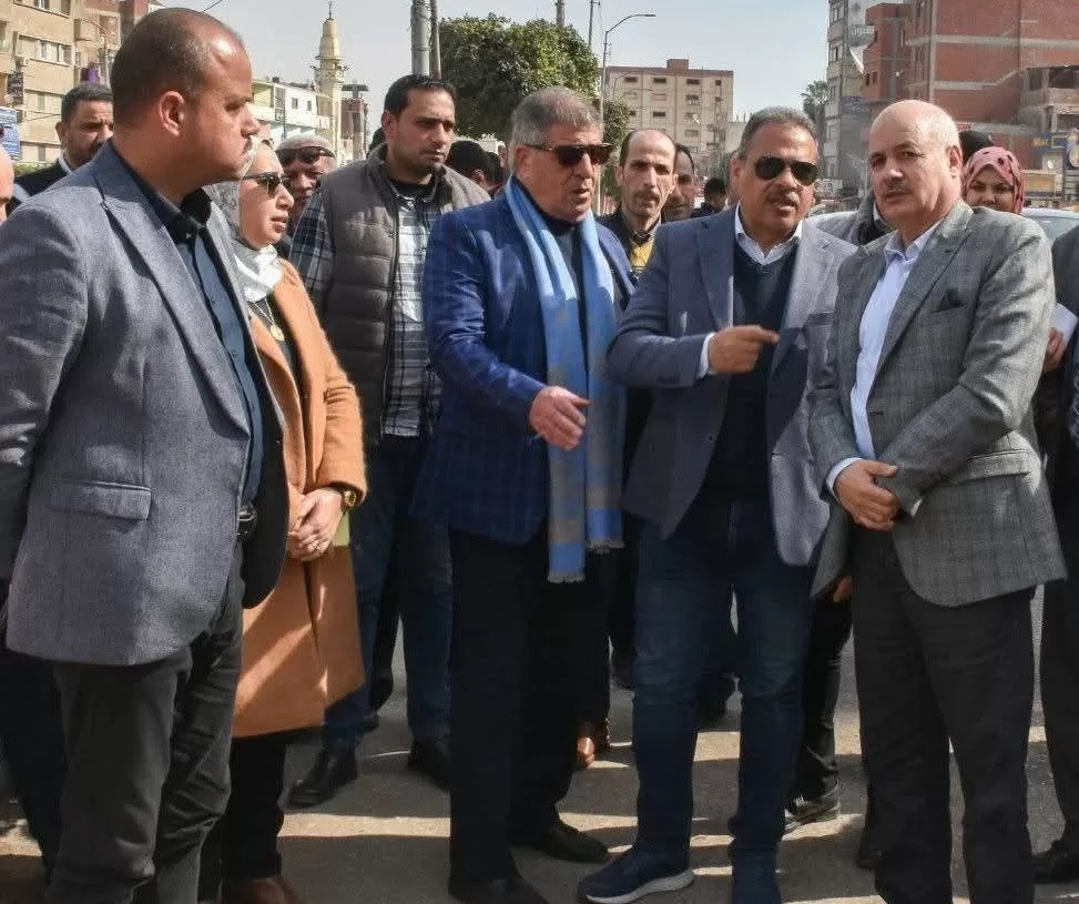 محافظ الشرقية يختتم جولته التفقدية بأبو حماد بمتابعة سير العمل بالمركز التكنولوجي لخدمة المواطنين 19 - جريدة المساء محافظ الشرقية يختتم جولته التفقدية بأبو حماد بمتابعة سير العمل بالمركز التكنولوجي لخدمة المواطنين 18 - جريدة المساء