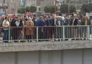 محافظ الشرقية يختتم جولته التفقدية بأبو حماد بمتابعة سير العمل بالمركز التكنولوجي لخدمة المواطنين 49 - جريدة المساء