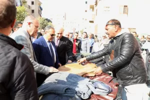 محافظ الشرقية يفتتح سوق اليوم الواحد بمدينة ههيا ويدعو المواطنين للإستفادة من التخفيضات وجودة المنتجات 31 - جريدة المساء