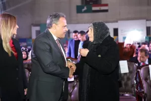 وزيرة التضامن الإجتماعي ومحافظ الشرقية يشهدان إحتفالية " يدوم الفرح" بالصالة المغطاة بالزقازيق 46 - جريدة المساء
