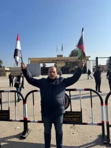 انتفاضة شعبية لأعضاء مستقبل وطن الشرقية بمعبر رفح.. نقف صفا واحدا خلف السيسي للدفاع عن الأمن القومى المصرى 39 - جريدة المساء