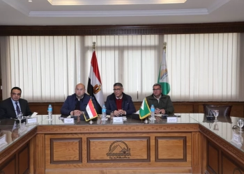 محافظ الجيزة يشهد مراسم القرعة الإلكترونية لتسكين البائعين بسوق العياط الحضارى 19 - جريدة المساء