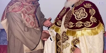 وفد من حزب "الشعب الجمهوري" يزور كنائس أبوتشت لتهنئة الأخوة الأقباط بعيد الميلاد المجيد 1 - جريدة المساء