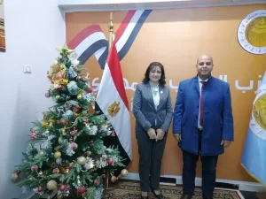 أعضاء نموذج محاكاة مجلس الشيوخ في قنا يزورون النائبة نجلاء باخوم للتهنئة بعيد الميلاد المجيد 33 - جريدة المساء