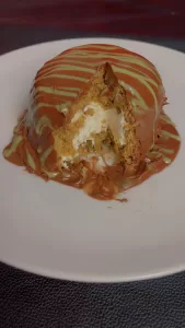 تشيز بوم مع صوص بيستاشيو وشوكلاته بطريقة مميزة 22 - جريدة المساء