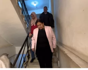 بالصور- تجربة محاكاة لإخلاء مبنى مديرية الشباب والرياضة بالجيزة للتدريب علي مواجهة الطواريء 34 - جريدة المساء