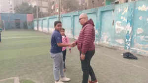 خلال جولة مفاجئة.. مدير رياضة الجيزة يكتشف غلق 5 مراكز شباب ويحيل العاملين للتحقيق 28 - جريدة المساء