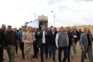 استعدادا للطواريء.. محافظ الجيزة يشهد أكبر اصطفاف بتاريخ المحافظة بإجمالي 752 سيارة ومعدة 37 - جريدة المساء