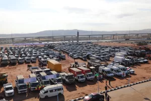 استعدادا للطواريء.. محافظ الجيزة يشهد أكبر اصطفاف بتاريخ المحافظة بإجمالي 752 سيارة ومعدة 47 - جريدة المساء