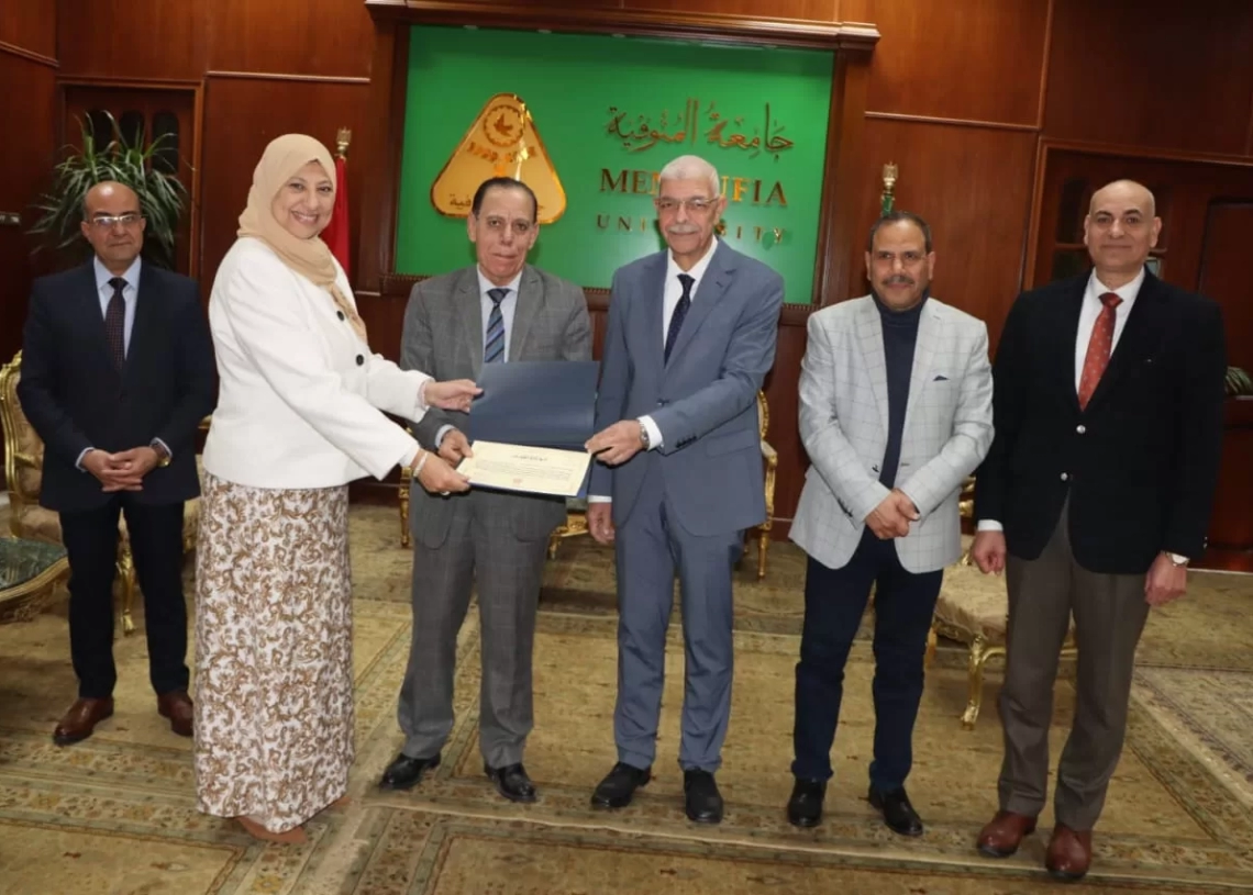 "القاصد" و"أبو زهرة " يكرمان لجنة الإشراف على تنفيذ مشروع رقمنة و أرشفة القضايا بمحاكم المنوفية 20 - جريدة المساء "القاصد" و"أبو زهرة " يكرمان لجنة الإشراف على تنفيذ مشروع رقمنة و أرشفة القضايا بمحاكم المنوفية 19 - جريدة المساء