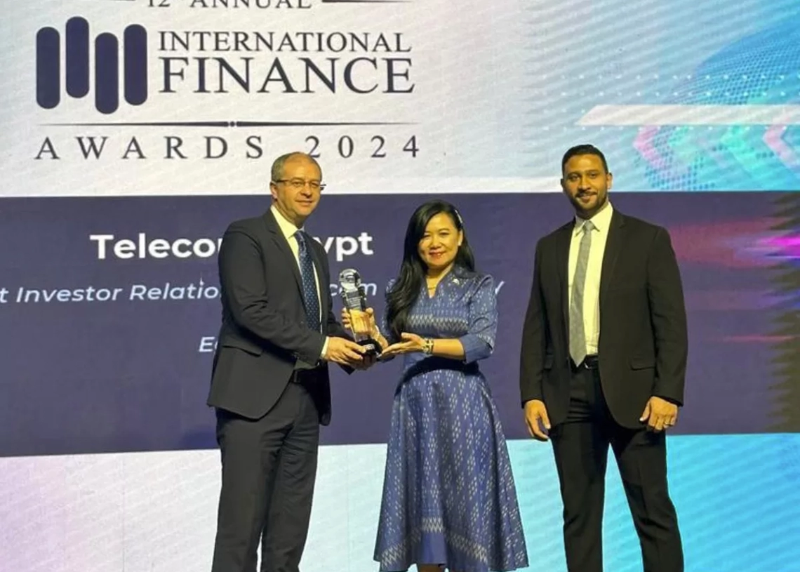 المصرية للاتصالات تحصل على جائزة أفضل علاقات مستثمرين بفئة شركات الاتصالات لعام 2024 من "إنترناشونال فاينانس" 19 - جريدة المساء