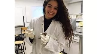 قومي المرأة مهنئا فلوريان اشرف إسحاق لحصولها علي جائزة "الأطروحة الرسمية من مستشارية جامعات باريس" 1 - جريدة المساء