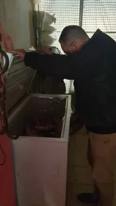 ضبط ٦ أطنان لحوم فاسدة بالجيزة 29 - جريدة المساء