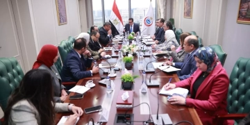 نائب رئيس مجلس الوزراء وزير الصحة والسكان يبحث معدلات التنفيذ بمشروع تطوير أنظمة الرعاية الصحية 1 - جريدة المساء