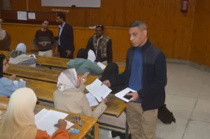 انتهاء امتحانات الفصل الدراسى الأول بكلية الحقوق بقنا 23 - جريدة المساء