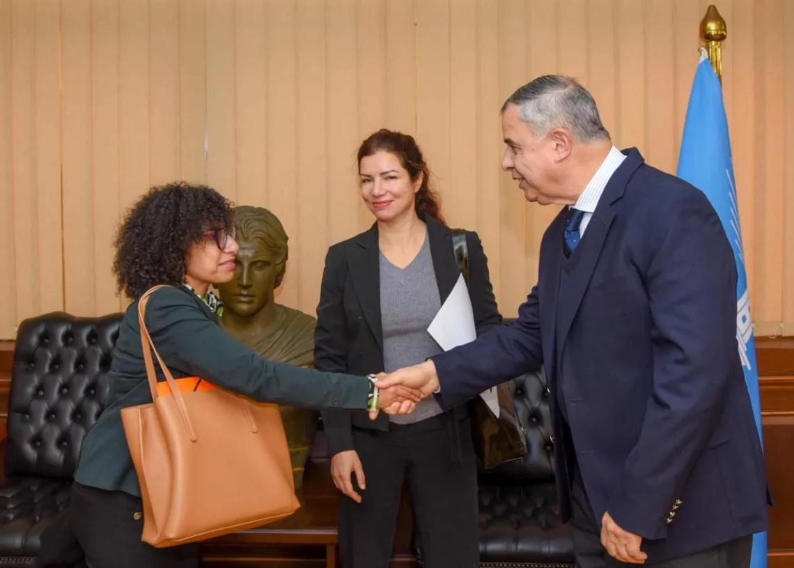 محافظ الإسكندرية يستقبل قنصل عام فرنسا لبحث سبل دعم العلاقات الثنائية بين الجانبين 17 - جريدة المساء