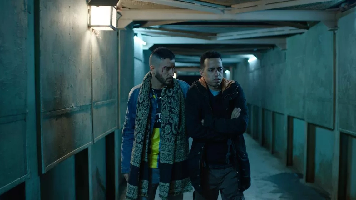 الصور الأولى من كواليس مسلسل "ولاد الشمس" 20 - جريدة المساء الصور الأولى من كواليس مسلسل "ولاد الشمس" 19 - جريدة المساء