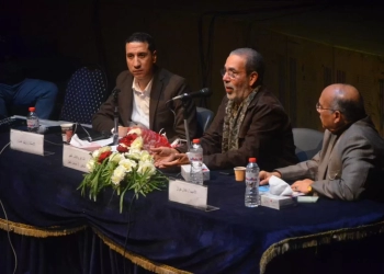 لقاء مفتوح مع الكاتب والشاعر والسيناريست مدحت العدل في مركز الإبداع بالإسكندرية 17 - جريدة المساء