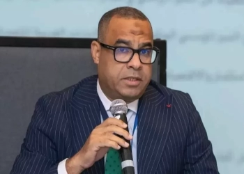د.فضل الله يكشف أسرار تفوق دورى السلة الأمريكي على دورى القدم الإنجليزي فى السباق المالى 16 - جريدة المساء
