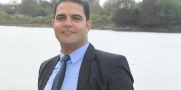 أجمل وأطيب التهاني للدكتور ياسر عسكر بجامعة السويس 1 - جريدة المساء