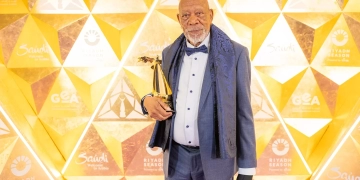 ٧ نجوم حصدوا جائزة "الإنجاز مدى الحياة" بالنسخة الخامسة من Joy Awards 1 - جريدة المساء