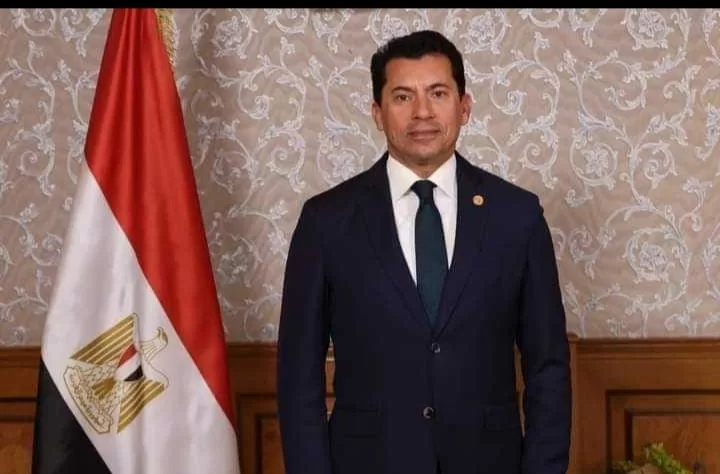 د.عبد الوكيل يواصل جولاته المكوكية في مراكز شباب القاهرة . 19 - جريدة المساء