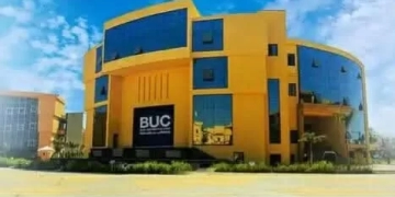 ''جامعة بدر'' تتحمل المخصصات المالية والدراسية ل36 طالبا بالمنح الامريكية 1 - جريدة المساء