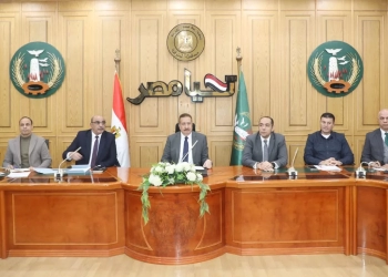 محافظ المنوفية يستبعد رئيس قرية سمادون بأشمون.. لضعف الإشراف وكثرة الإشغالات.. ويشدد على رؤساء الوحدات المحلية بالتواجد الميداني بالشارع والتعامل الفوري مع كافة التعديات 25 - جريدة المساء