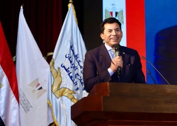 د. أشرف صبحى وزير الشباب والرياضة