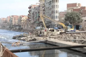 محافظ الشرقية يتفقد أعمال التغطية بمصرف بلبيس العمومي 111 - جريدة المساء
