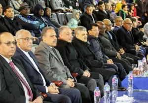بحضور وزير الشباب والرياضة ورئيس هيئة قناة السويس ومحافظ الإسماعيلية ..محافظ الشرقية يشهد المباراة النهائية لبطولة أفريقيا للأندية الأبطال ويهنيء فريق نادي الشرقية لتتويجه بلقب البطولة للمرة الـ 28 في تاريخه 81 - جريدة المساء