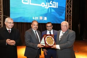 محافظ الشرقية يشهد الحفل السنوي لجمعية صناع الحياه لتنمية المجتمع بقاعة المؤتمرات الكبري بجامعة الزقازيق 21 - جريدة المساء