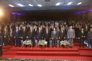 محافظ الشرقية يشهد احتفالية محافظة الدقهلية بعيدها القومي ويقدم التهنئة لقيادات وأبناء المحافظة 31 - جريدة المساء