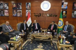 محافظ الشرقية يشهد احتفالية محافظة الدقهلية بعيدها القومي ويقدم التهنئة لقيادات وأبناء المحافظة 23 - جريدة المساء