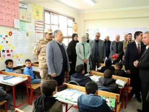 محافظ الشرقية يفتتح جناح التوسع الجديد بمدرسة كفر عطا الله للتعليم الأساسي ومدرسة السويدي الرسمية للغات بطحا المرج 25 - جريدة المساء