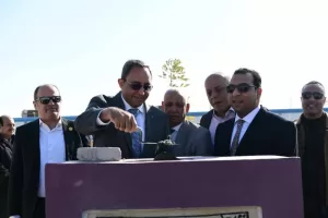 محافظ قنا يضع حجر أساس محطة معالجة صرف صحي بقريتي الأشراف وكرم عمران بإستثمارات 506 ملايين جنيه 21 - جريدة المساء