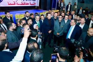 "مستقبل وطن" يوزع 50 تروسيكل و50 آلة زراعية و30 ماكينة خياطة و30 كرسيًا متحركًا في قنا 31 - جريدة المساء