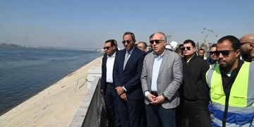 وزير الري يتفقد مشروعات الموارد المائية في قنا 1 - جريدة المساء